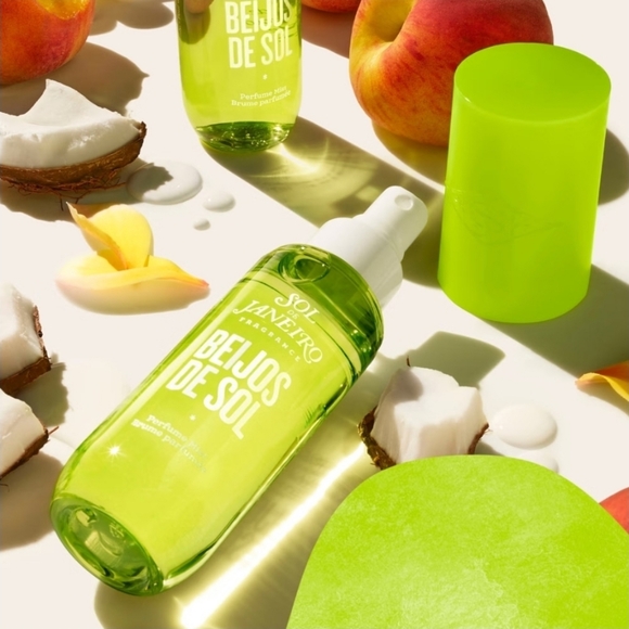 Sol de Janeiro Limited Edition Beijos De Sol Perfume Mist - Picture 3 of 7